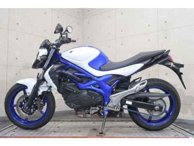 Suzuki Gladius SFV400 2012