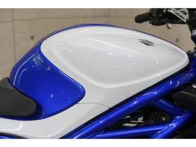 Suzuki Gladius SFV400 2012