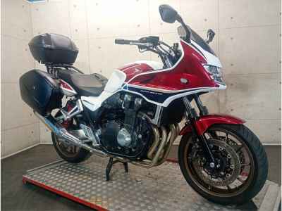 Honda CB1300SF 2019