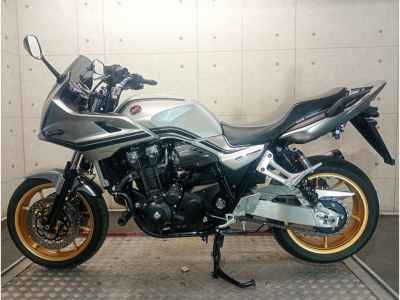 Honda CB1300SF 2021