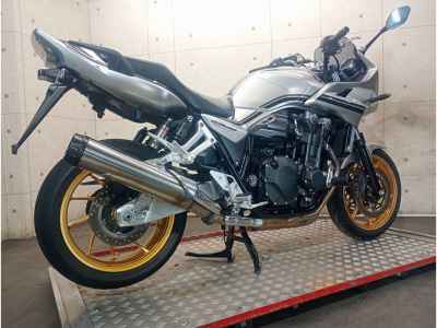 Honda CB1300SF 2021