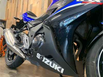 Suzuki GSX250R