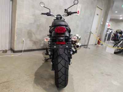 Triumph Scrambler 900 2023