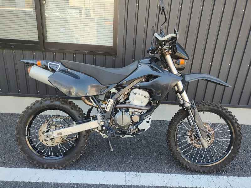 Kawasaki D-Tracker 250 X