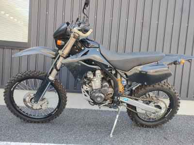 Kawasaki D-Tracker 250 X