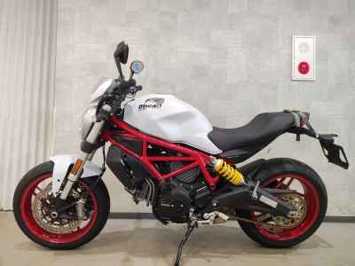 Ducati Monster 797 2019