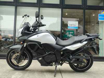 Suzuki V-Strom 650 2013