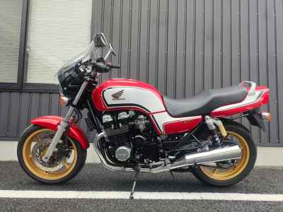 Honda CB750 2005
