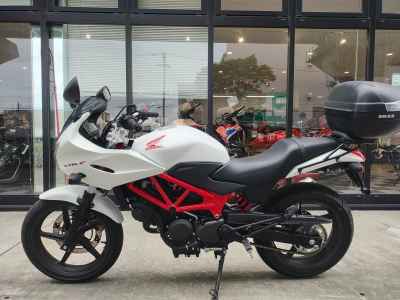 Honda VTR250F