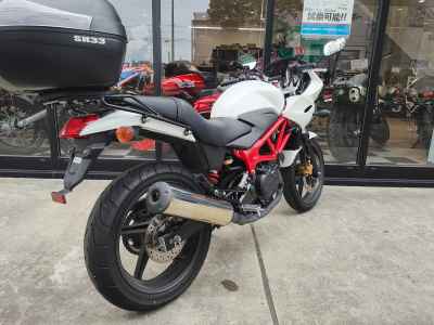 Honda VTR250F