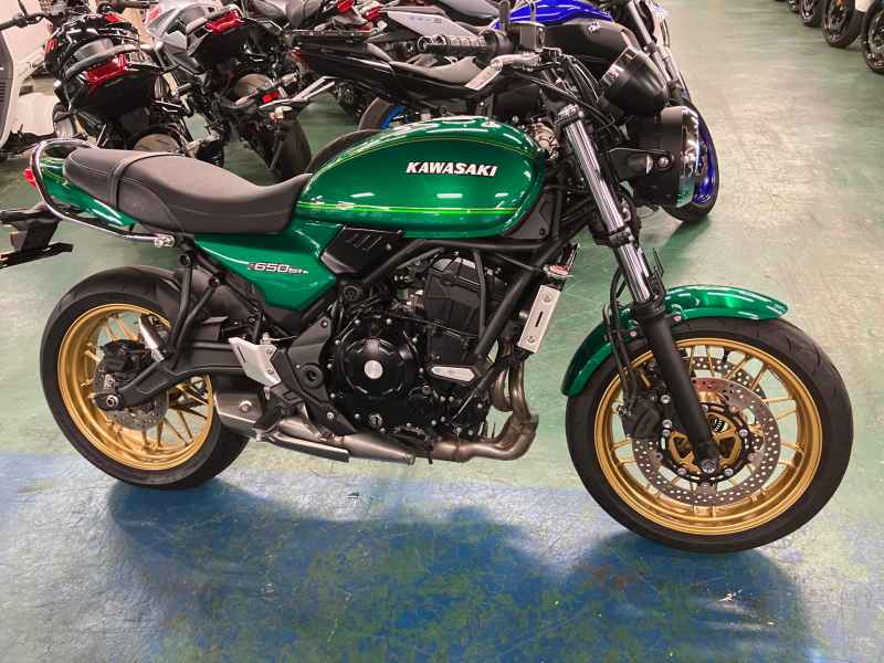 Kawasaki Z650RS 2022