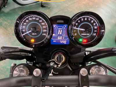 Kawasaki Z650RS 2022