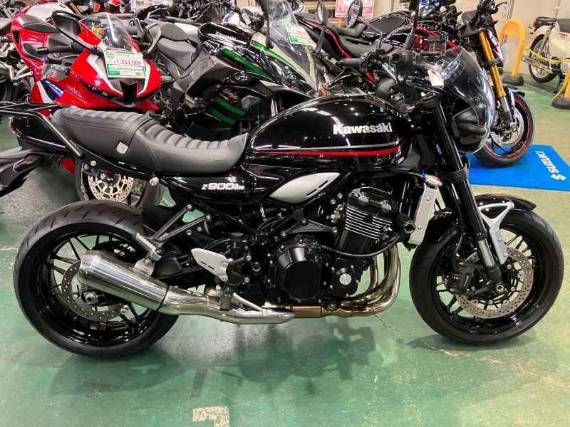 Kawasaki Z900RS 2023