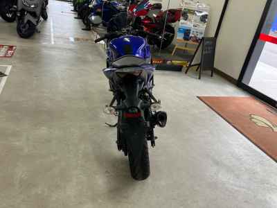 Yamaha YZF-R25