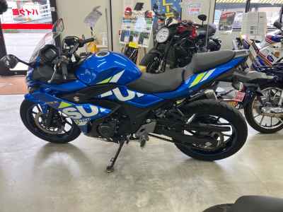 Suzuki GSX250R