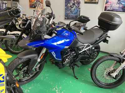 Suzuki V-Strom 800 2024
