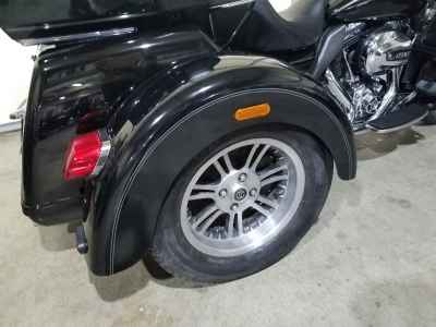 Harley-Davidson Electra Glide FLHTCU1690 Trike 2014