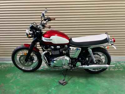 Triumph Bonneville T100 2010