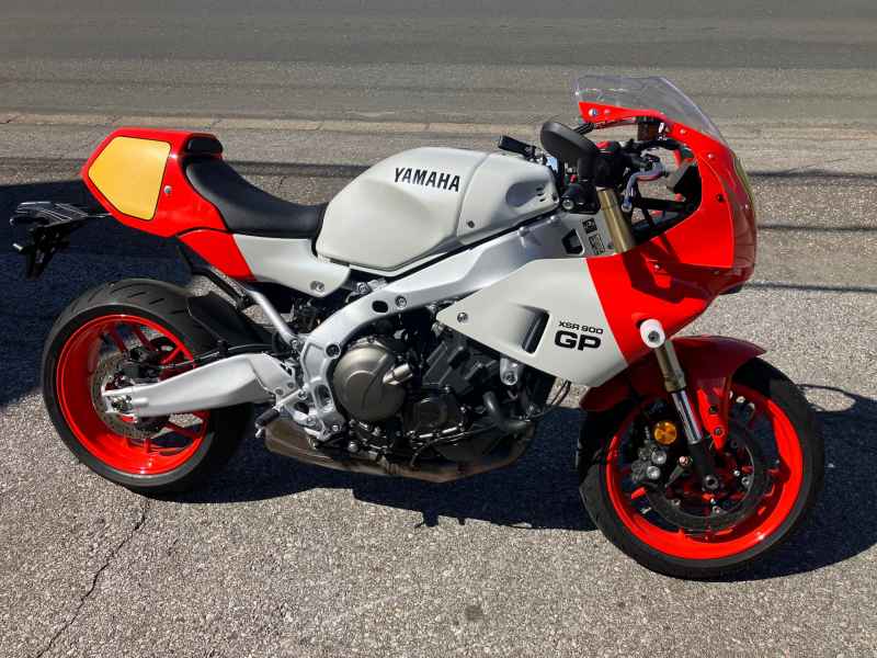 Yamaha XSR900 GP 2024