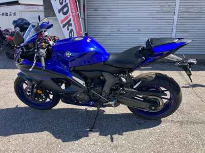 Yamaha YZF-R7 2023