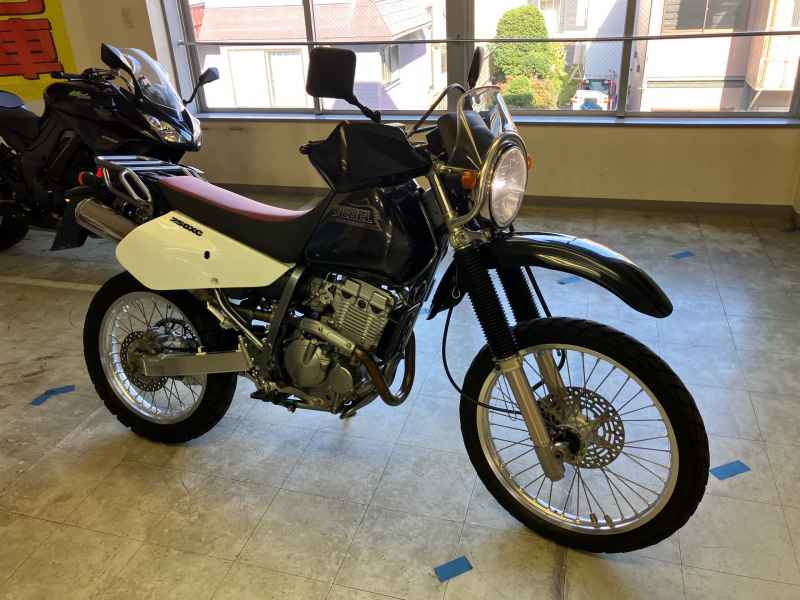 Suzuki Djebel 250XC