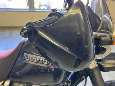 Suzuki Djebel 250XC
