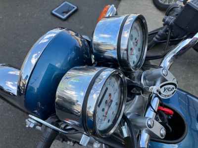 Yamaha SR400 2019