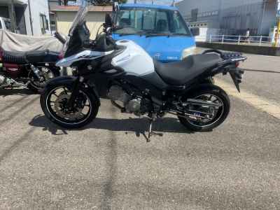 Suzuki V-Strom 650 2022