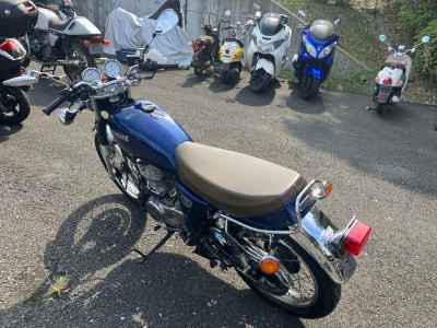 Yamaha SR400 2021