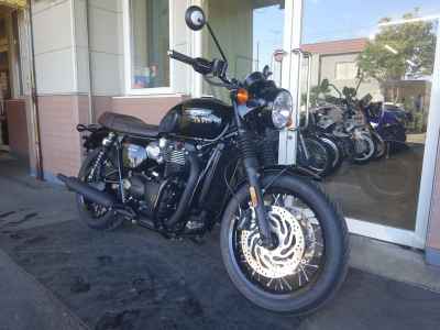 Triumph Bonneville T120 2023