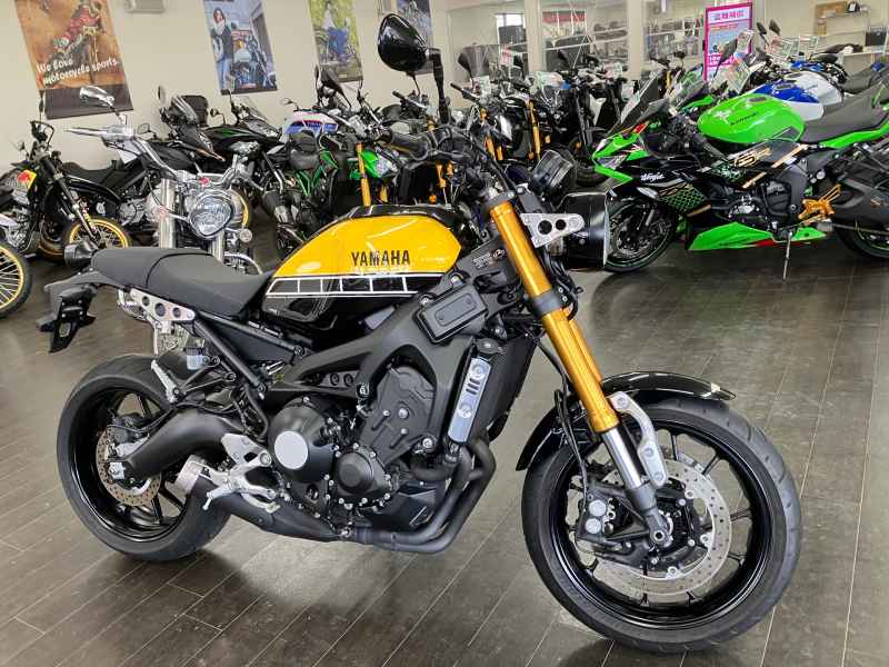 Yamaha XSR900 2016