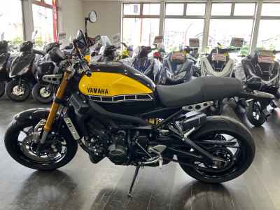 Yamaha XSR900 2016