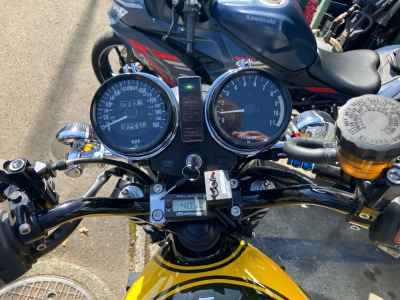 Kawasaki KZ1000 2022
