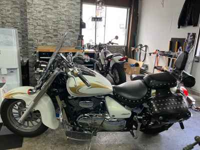Suzuki Intruder 400 Classic 2009