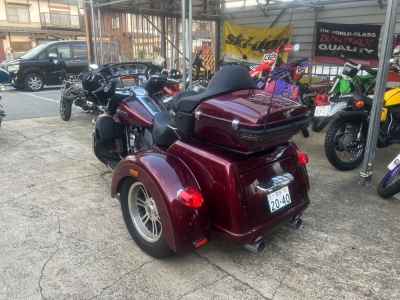 Harley-Davidson Electra Glide FLHTCU1690 Trike 2016