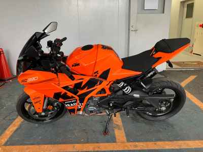 KTM RC 390 2023