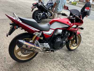Honda CB400SFV 2013