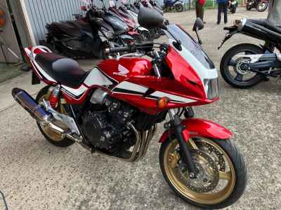Honda CB400SFV 2013