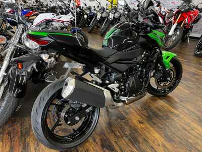 Kawasaki Z400 2019
