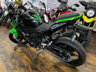Kawasaki Z400 2019