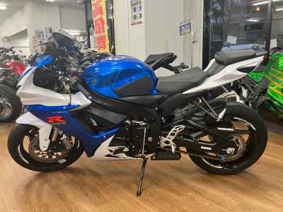 Suzuki GSX-R750 2014