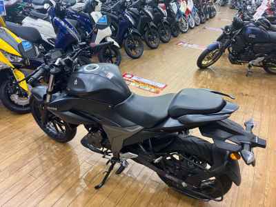 Suzuki Gixxer 250SF 2020