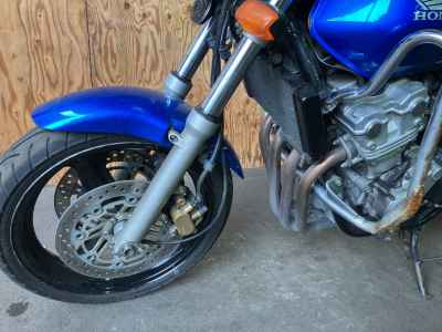 Honda CB400SF 2011