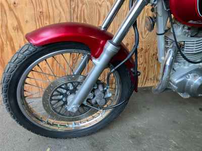 Suzuki ST250E