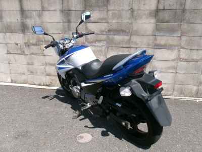 Suzuki GSR250