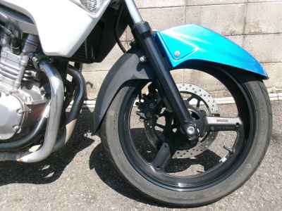 Suzuki GSR250