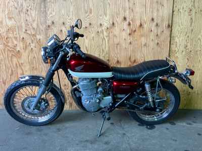 Honda CB400SS 2008