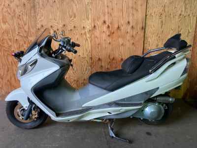 Suzuki Skywave 250