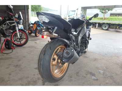 Kawasaki Ninja ZX-10R 2011