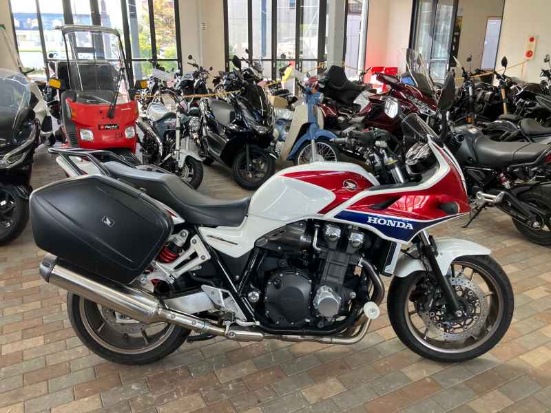 Honda CB1300 Super Boldor 2016